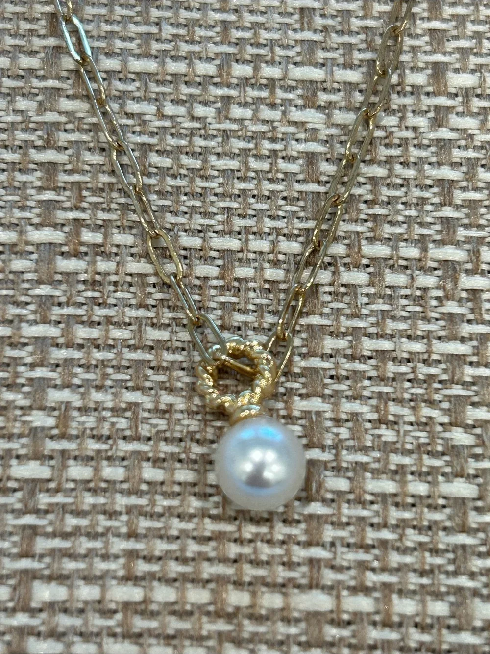 Gold Pearl Pendant Necklace - Women Jewelry - Picture 2 of 2
